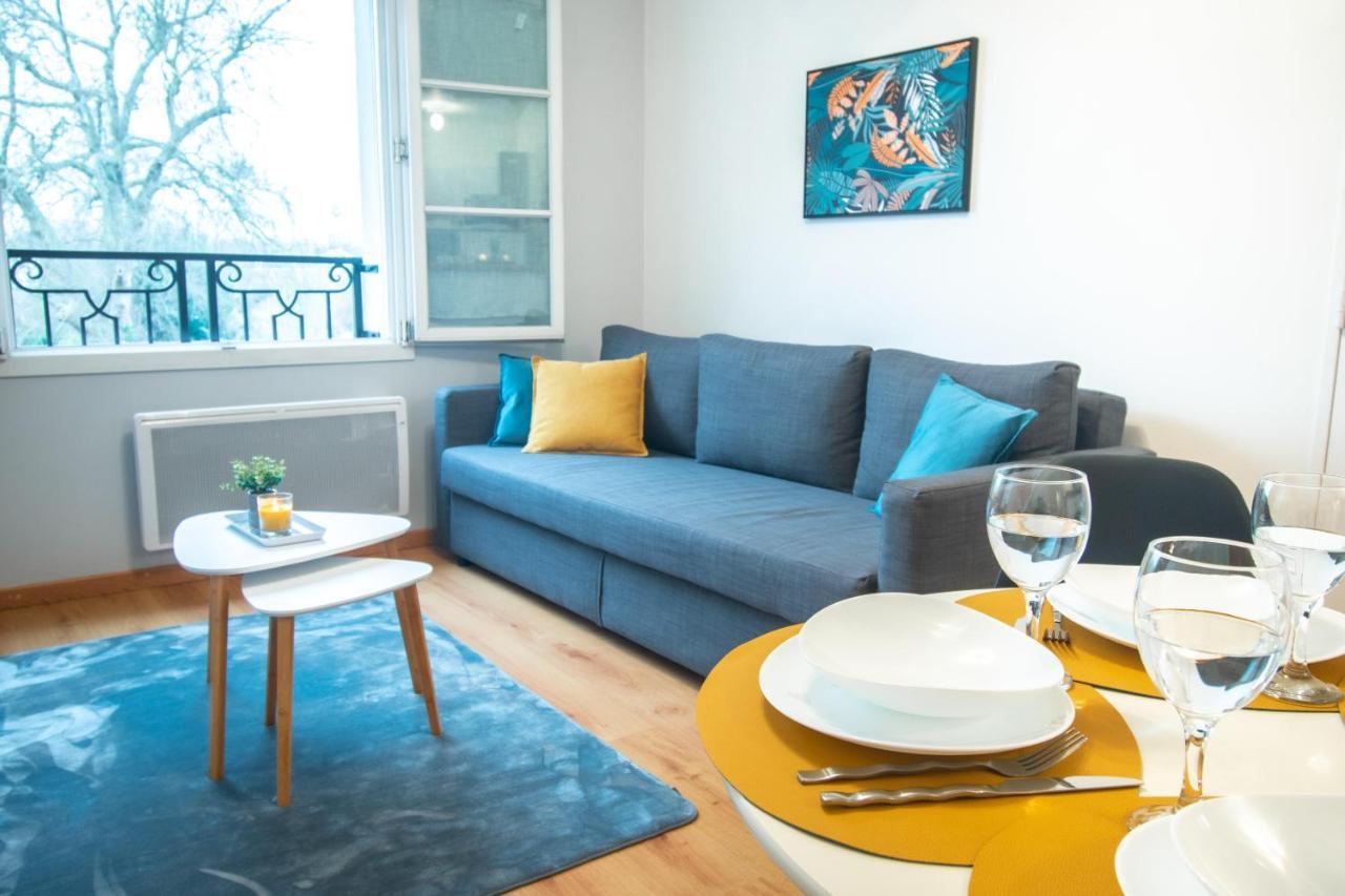 Le Retro Chic - T2 Haut Standing Au Coeur De Corbeil - 48 M2 Apartment Exterior photo